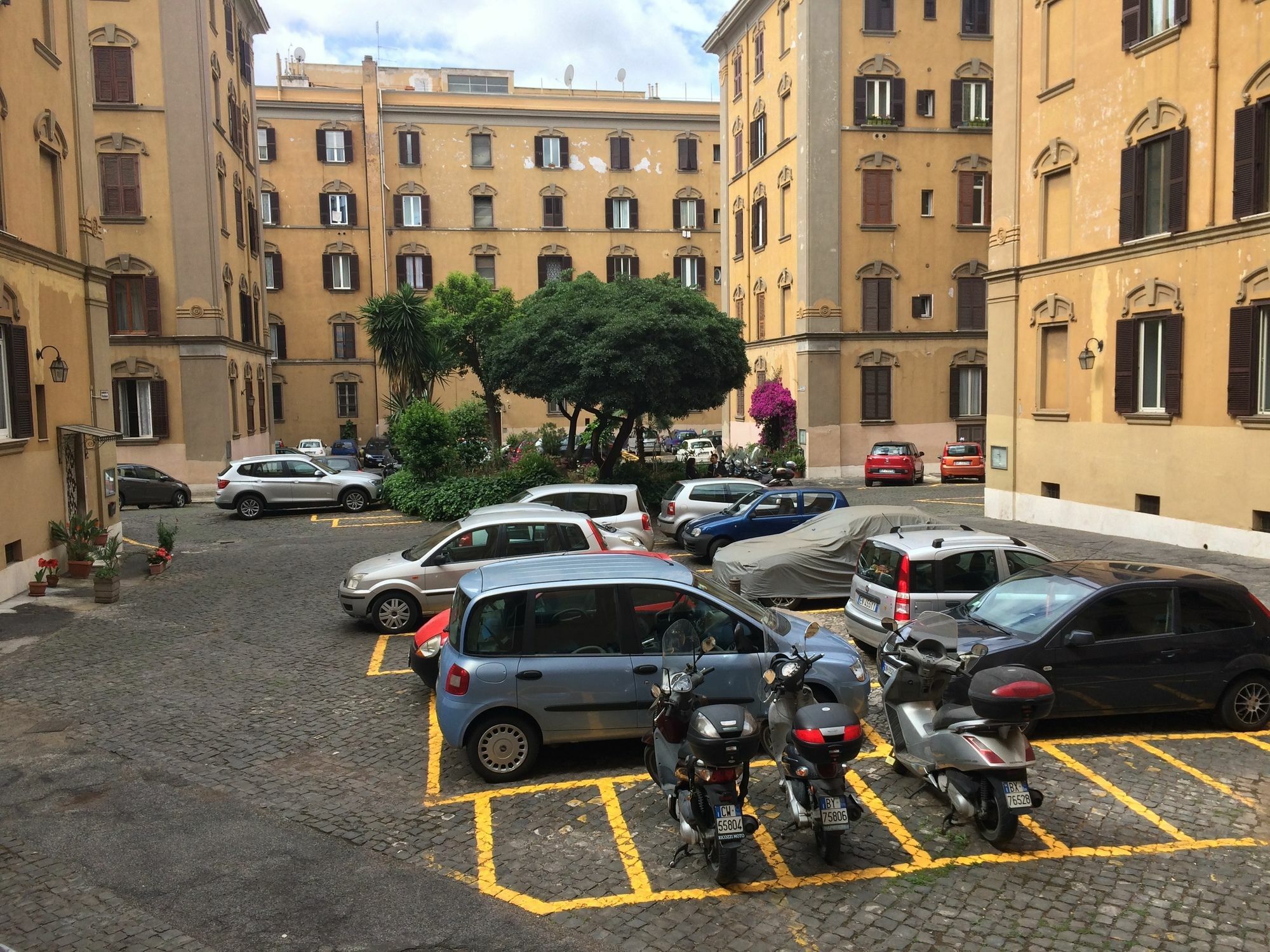 Casa Tua A Porta Maggiore Рим Экстерьер фото